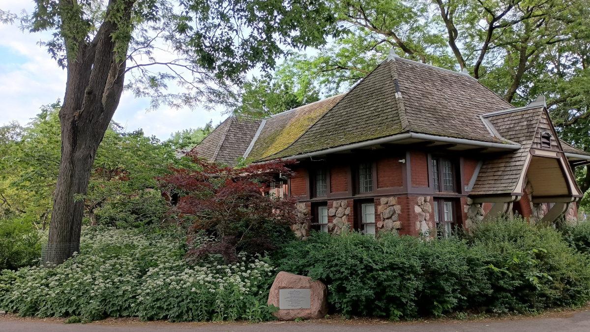 Carlson Cottage